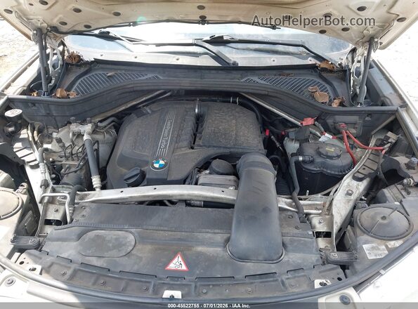 5UXKR0C59G0P20542 2016 BMW X5 White Widok z tyłu