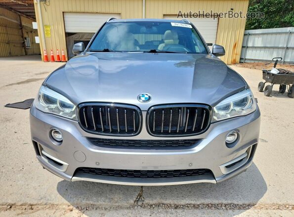5UXKR0C59J0Y04643 2018 BMW X5 Gray Vista frontal