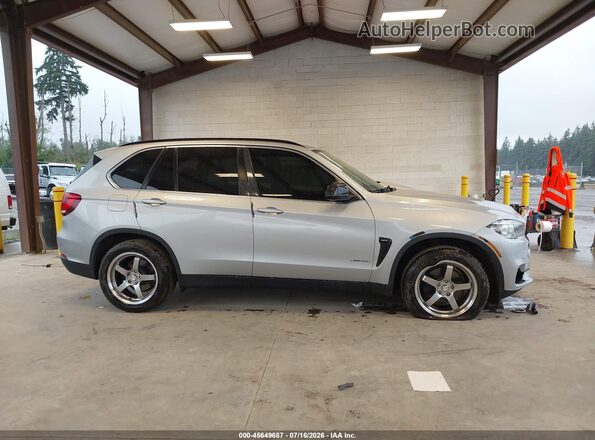 5UXKR0C5XG0P29833 2016 BMW X5 Silver Widok wnętrza 360 stopni