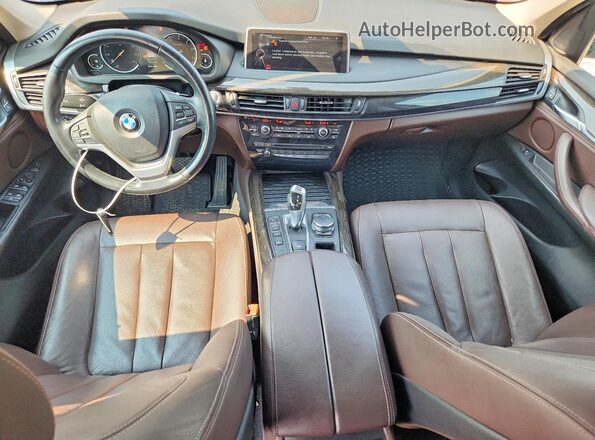 5UXKR0C5XG0S85255 2016 BMW X5 Black Вид панелі приладів