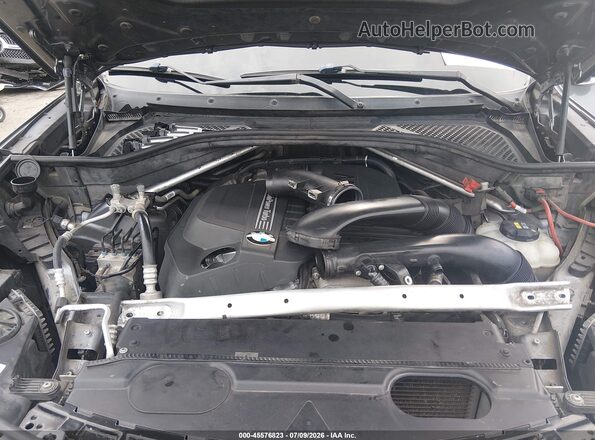 5UXKR2C32H0U24063 2017 BMW X5 Серый Вид сзади