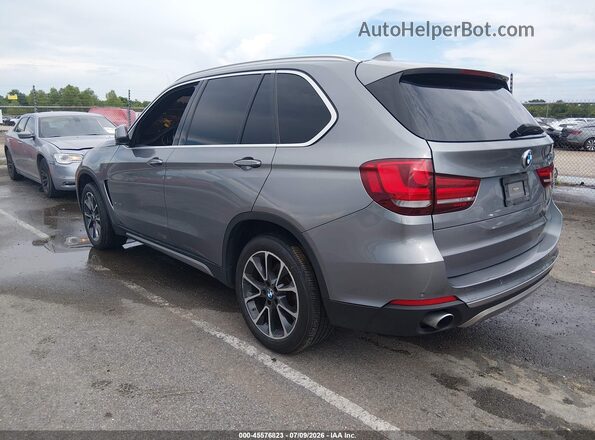 5UXKR2C32H0U24063 2017 BMW X5 Серый Задняя левая четверть