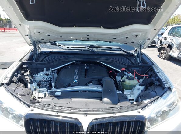 5UXKR2C32H0U24709 2017 BMW X5 White Հետևի տեսք
