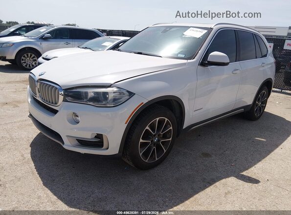 5UXKR2C32H0X03643 2017 BMW X5 Белый Передняя левая четверть