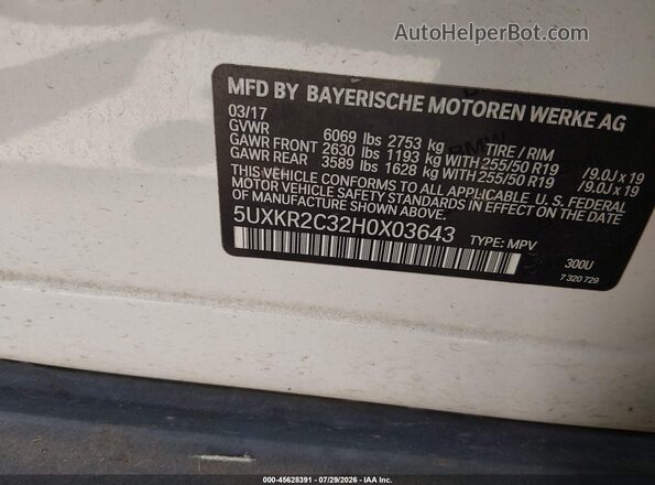 5UXKR2C32H0X03643 2017 BMW X5 Белый Вид подкапотного пространства