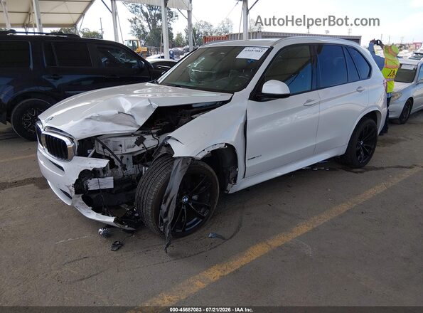 5UXKR2C36H0W43589 2017 BMW X5 Белый Передняя левая четверть