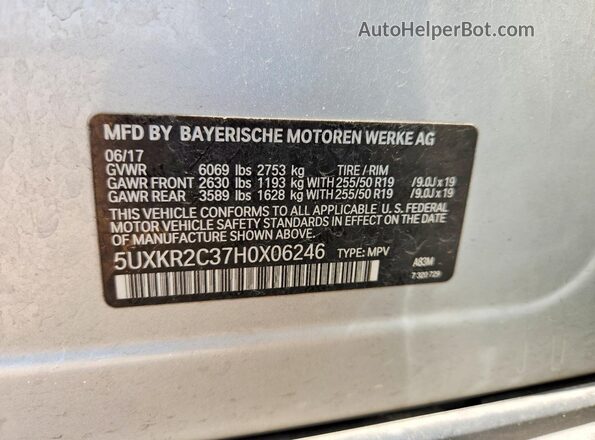 5UXKR2C37H0X06246 2017 BMW X5 Silver Widok naklejki z numerem VIN