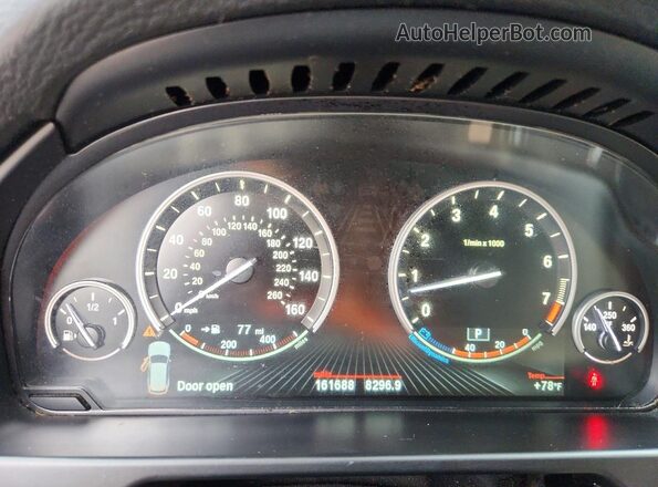 5UXKR2C39H0U22326 2017 BMW X5 White Вид щитка приладів