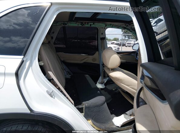 5UXKR2C50G0R71770 2016 BMW X5 White VIN sticker view