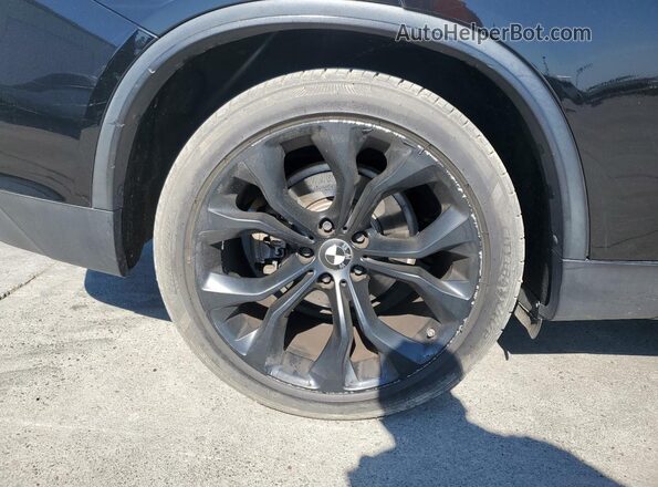5UXKR2C50J0Z14234 2018 BMW X5 Black 