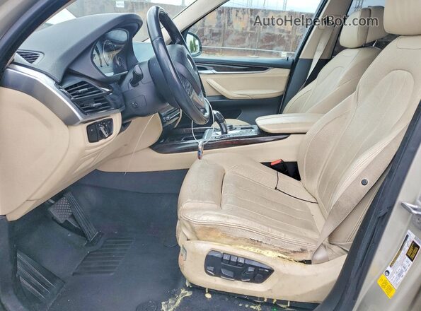 5UXKR2C52G0R70118 2016 BMW X5 Silver Вид салону спереду