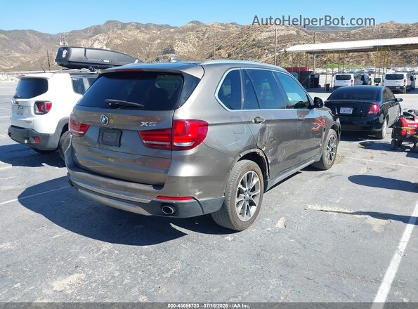 5UXKR2C56H0U19885 2017 BMW X5 Beige Задня права чверть