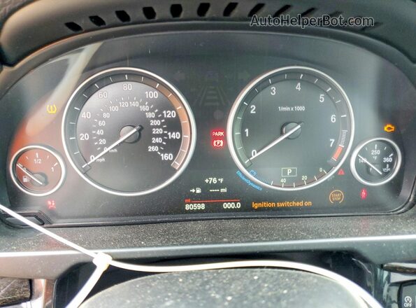 5UXKR2C56J0Z20409 2018 BMW X5 Silver Սարքավորումների վահանակի տեսք