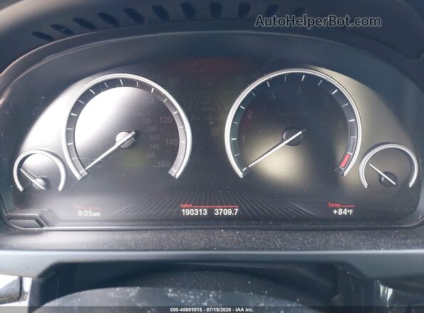 5UXKR2C59G0R69337 2016 BMW X5 Brown Vista de los asientos traseros
