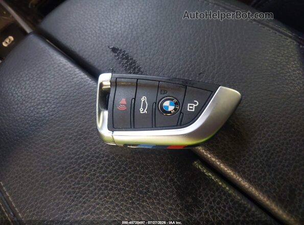 5UXKR6C54JL069099 2018 BMW X5 Black Առջևի վահանակի տեսք