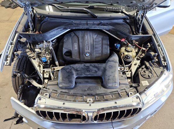 5UXKS4C50G0N14764 2016 BMW X5 Silver Вид задньої частини салону
