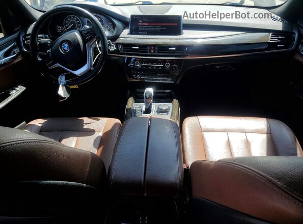 5UXKS4C58J0Y18349 2018 BMW X5 Black Вид панелі приладів