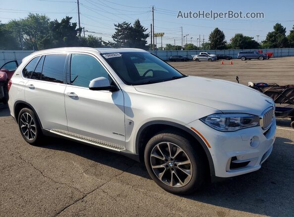 5UXKT0C30H0V97909 2017 BMW X5 Белый Передняя правая четверть