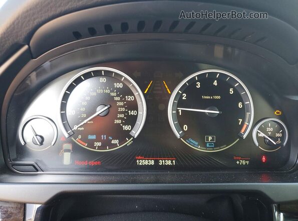 5UXKT0C30H0V97909 2017 BMW X5 Белый Вид щитка приборов