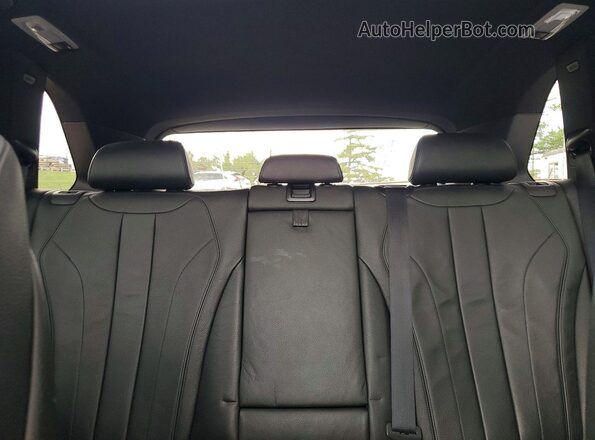 5UXKT0C33H0S80917 2017 BMW X5 White Rear seats view