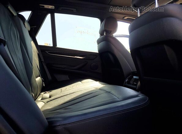 5UXKT0C39H0V97939 2017 BMW X5 Blue Սալոնի հետևի տեսք