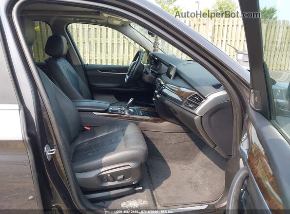 5UXKT0C52G0F74764 2016 BMW X5 Black Widok wnętrza z przodu