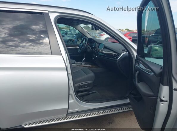 5UXKT0C53G0S77953 2016 BMW X5 Silver წინა სალონის ხედი