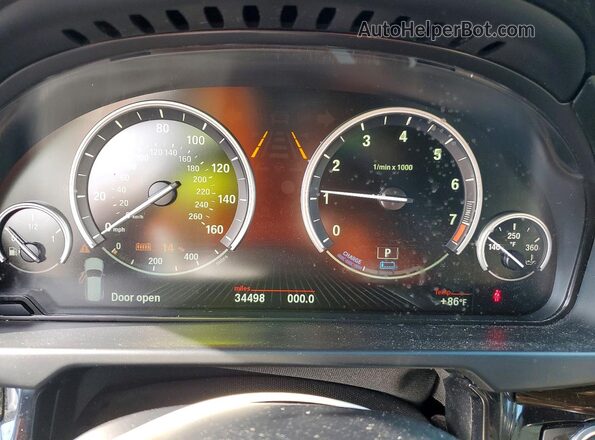 5UXKT0C54J0W02634 2018 BMW X5 White ხელსაწყოთა პანელის ხედი