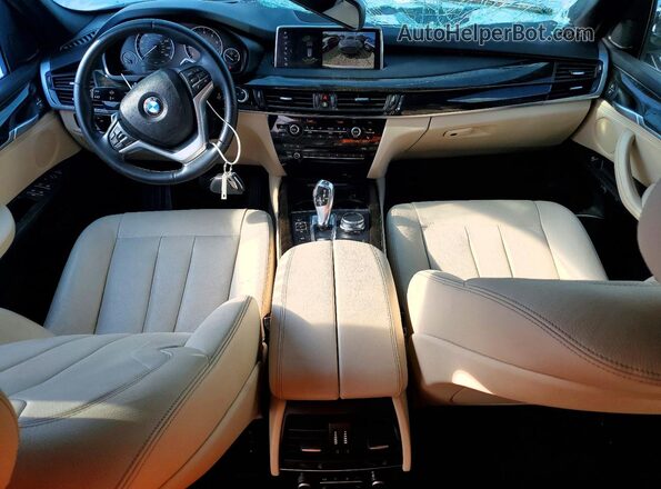 5UXKT0C54J0W02634 2018 BMW X5 White წინა პანელის ხედი
