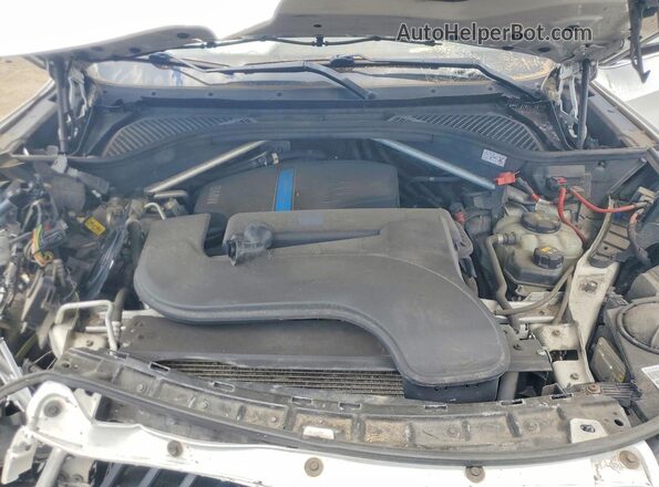 5UXKT0C57G0S75607 2016 BMW X5 White Շարժիչի բաժամունքի տեսք