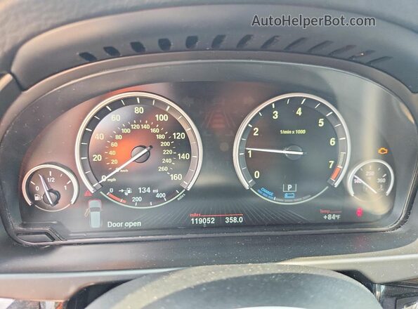 5UXKT0C59G0S75558 2016 BMW X5 White Սարքավորումների վահանակի տեսք