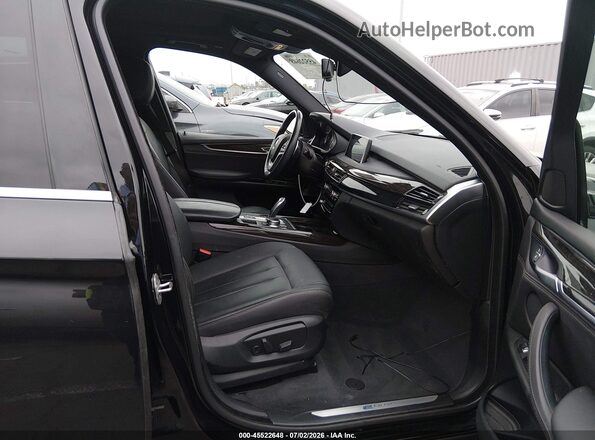 5UXKT0C59J0W03617 2018 BMW X5 Black Widok wnętrza z przodu