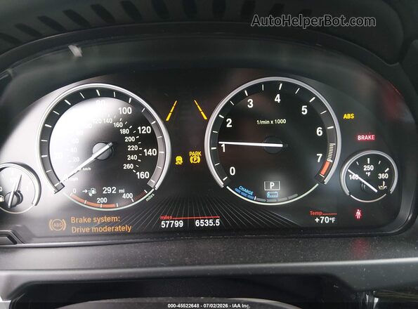 5UXKT0C59J0W03617 2018 BMW X5 Black Widok tylnych siedzeń