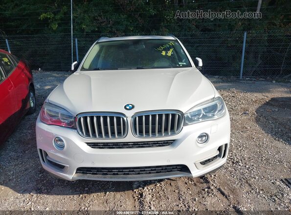 5UXKT0C5XG0S75973 2016 BMW X5 White Vista del cuadro de instrumentos
