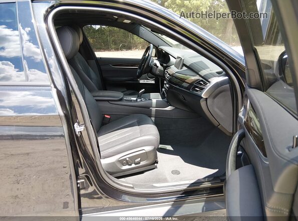 5UXKU0C37H0G68166 2017 BMW X6 Black Вид салону спереду