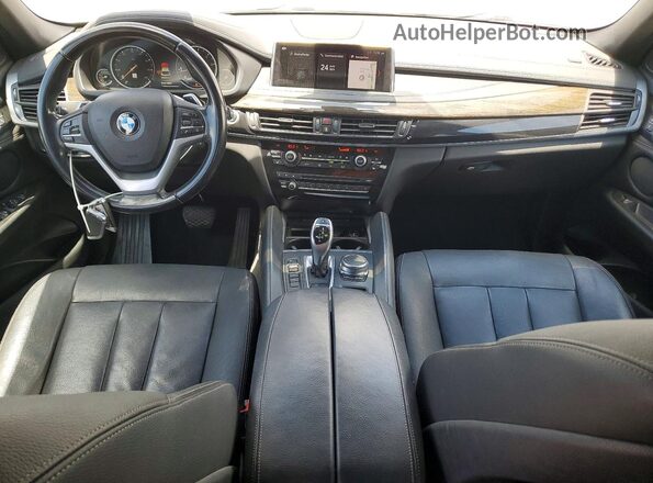 5UXKU0C53K0H98843 2019 BMW X6 Белый Вид панели приборов