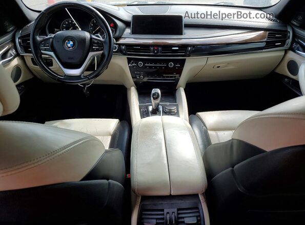 5UXKU2C33H0X46953 2017 BMW X6 Red Vista del salpicadero