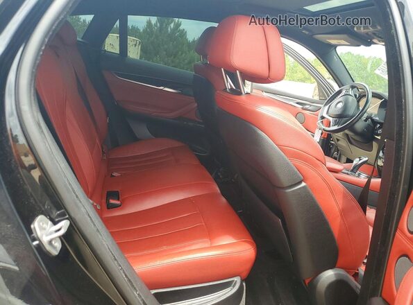 5UXKU2C36H0X47854 2017 BMW X6 Black Հետևի նստատեղերի տեսք