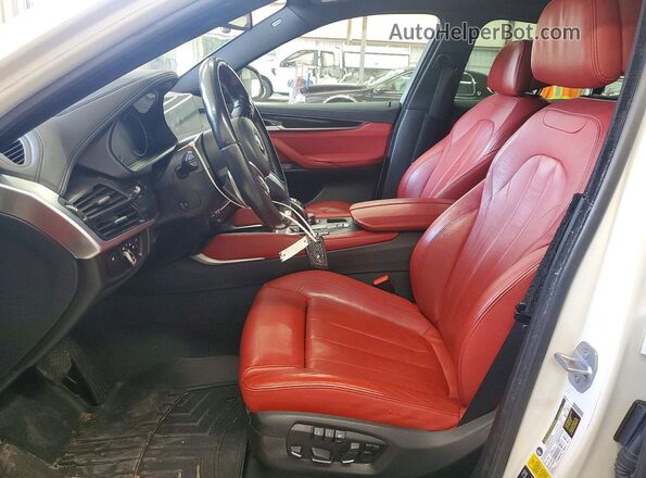 5UXKU2C39H0U30165 2017 BMW X6 White Вид салону спереду