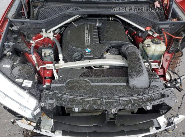 5UXKU2C3XH0X47033 2017 BMW X6 Red Вид підкапотного простору