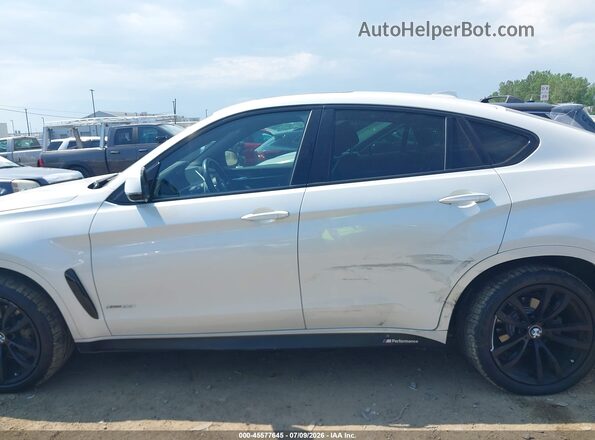 5UXKU2C59H0N84649 2017 BMW X6 White Սալոնի 360 աստիճան տեսք