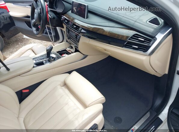 5UXKU6C33H0W38713 2017 BMW X6 White წინა სალონის ხედი