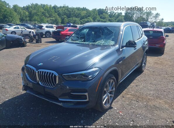 5UXTA6C03N9L34551 2022 BMW X5 Gray Front view