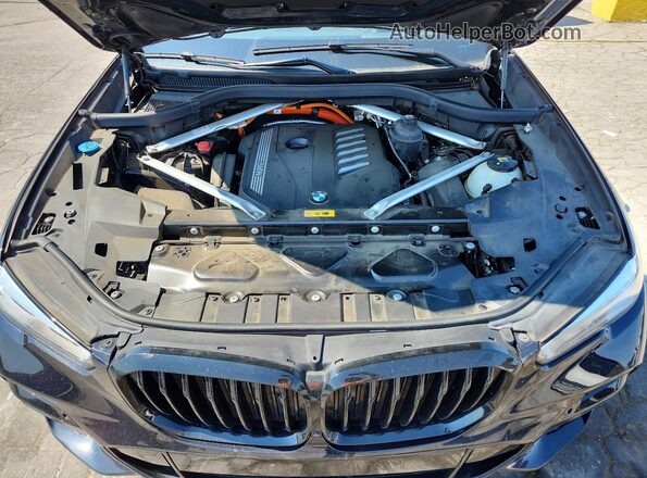 5UXTA6C05M9D83994 2021 BMW X5 Blue Widok komory silnika
