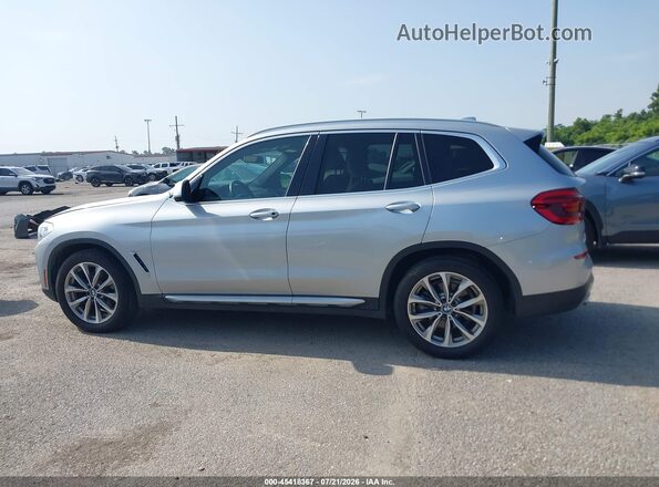 5UXTR7C50KLR46702 2019 BMW X3 Silver Սալոնի 360 աստիճան տեսք