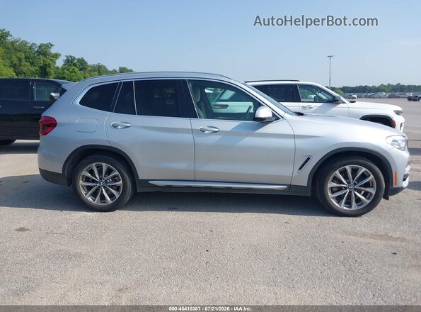 5UXTR7C50KLR46702 2019 BMW X3 Silver Սալոնի հետևի տեսք