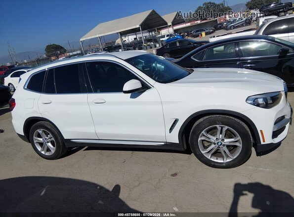 5UXTR7C51KLE98084 2019 BMW X3 Белый Вид задней части салона