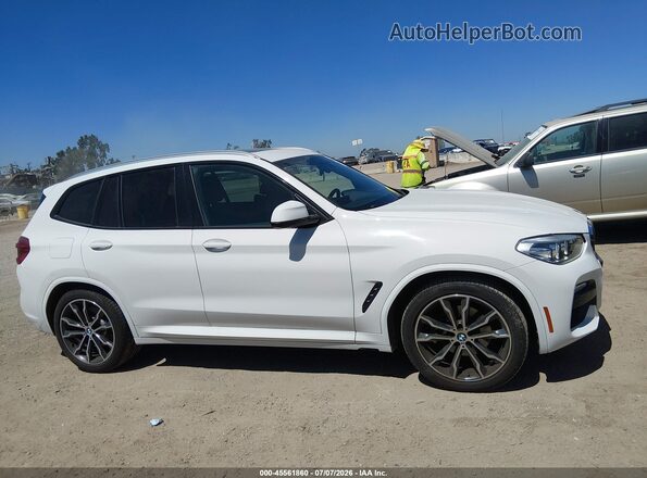 5UXTR7C51KLF31083 2019 BMW X3 White Widok zestawu wskaźników