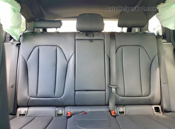 5UXTR7C51KLR39631 2019 BMW X3 Черный Вид задних сидений