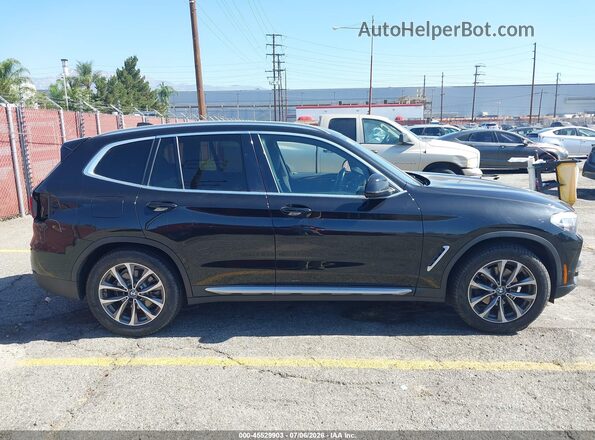 5UXTR7C52KLF24109 2019 BMW X3 Black სალონის 360-გრადუსიანი ხედი